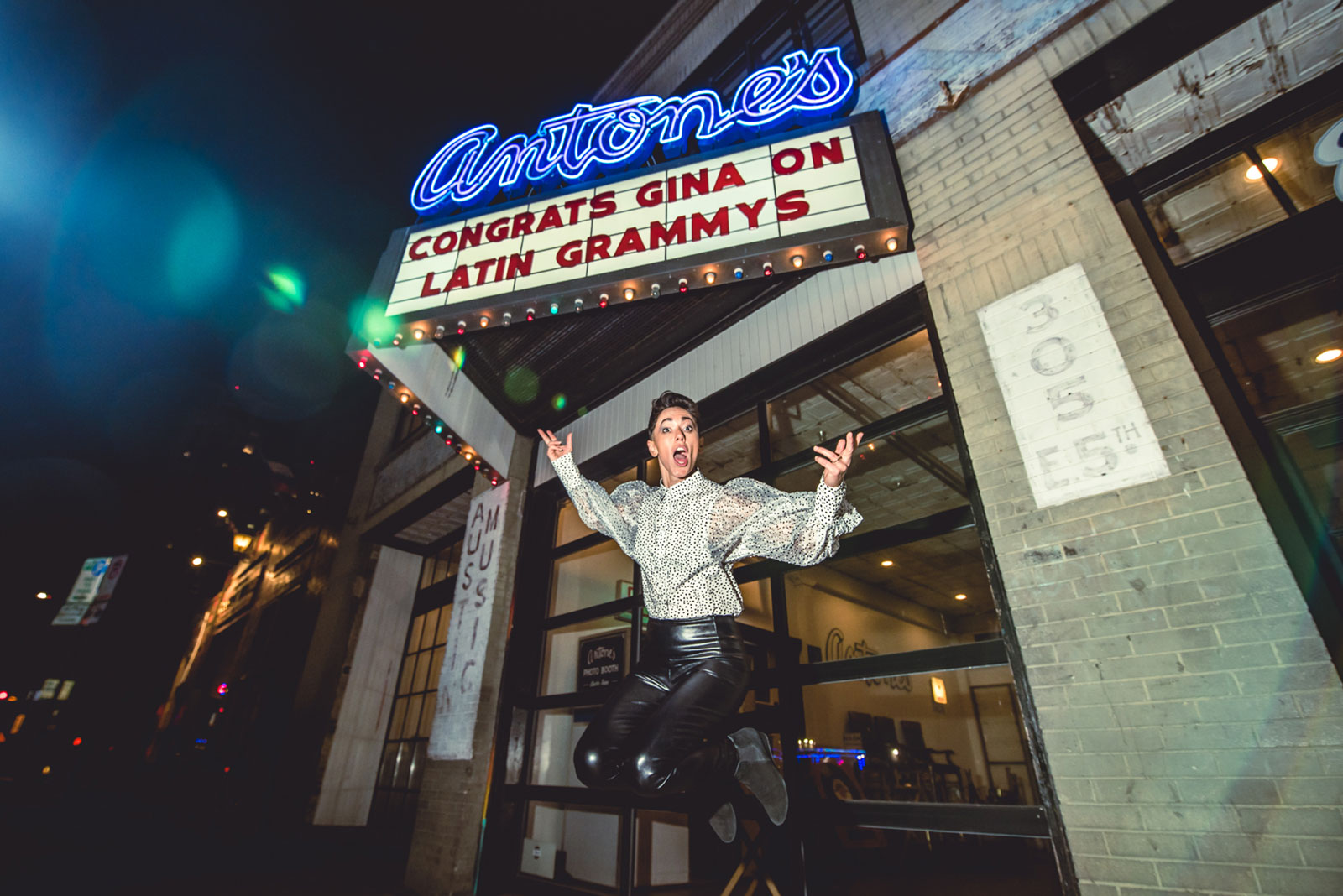 Gina celebrates her Latin Grammy nomination at Austin’s iconic blues venue, Antone’s; photography by Renee Dominguez.